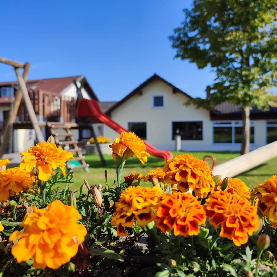 Fruehstuecks-Pension Lichtenauer Hof Hotell Thyrnau Exteriör bild