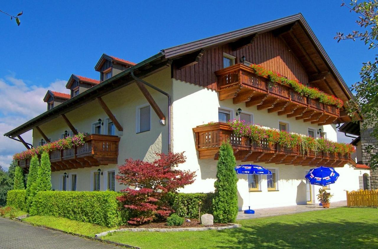 Fruehstuecks-Pension Lichtenauer Hof Hotell Thyrnau Exteriör bild