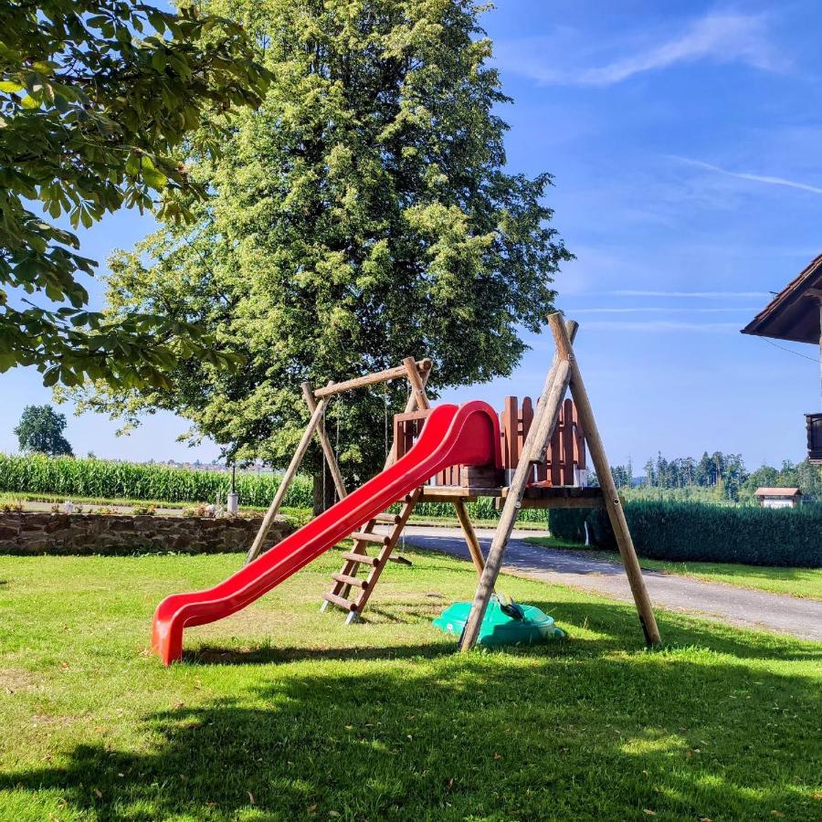 Fruehstuecks-Pension Lichtenauer Hof Hotell Thyrnau Exteriör bild